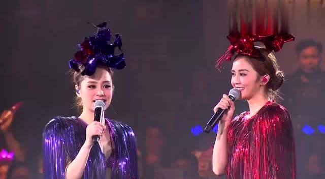 阿娇阿sa庆祝Twins21周年，这个组合有哪些经典的作品？