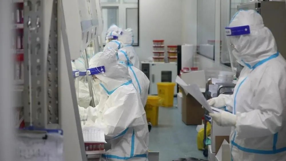 日薪上千的核酸采样员为什么难招？这个行业的前景如何？