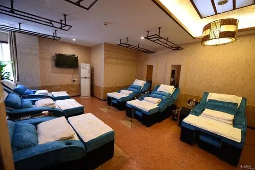 上海感染者轨迹所涉足浴店被刑事立案！该店违反了哪些相关法律规定？