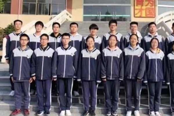 四川省高考2023状元分数