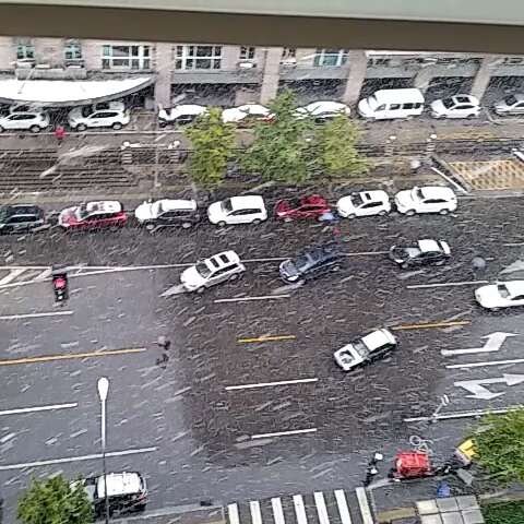 雪漫天的歌手简介