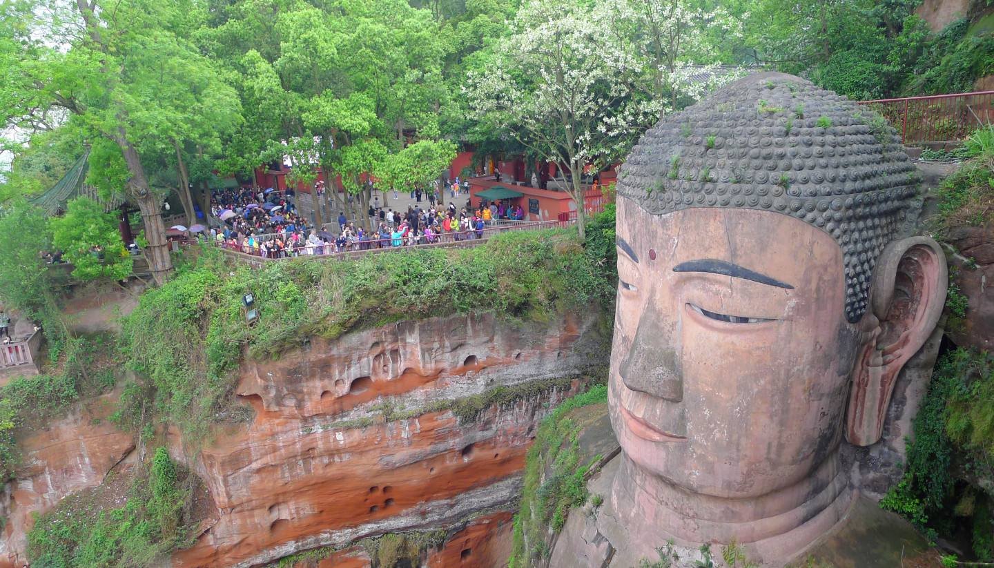 乐山大佛脸又花了，究竟该如何保养才能保持长久？