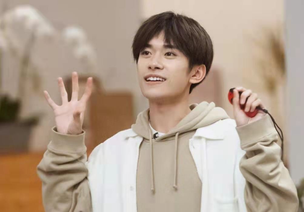 刘涛看到易烊千玺的照片直接喊“我女婿”，这是她对易烊千玺的认可吗？