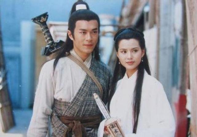 16年后在绝情谷底与杨过相逢的其实是小龙女的女儿，有什么证据吗？