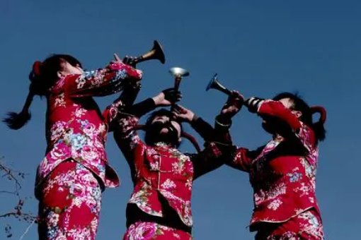 呐的拼音怎么写