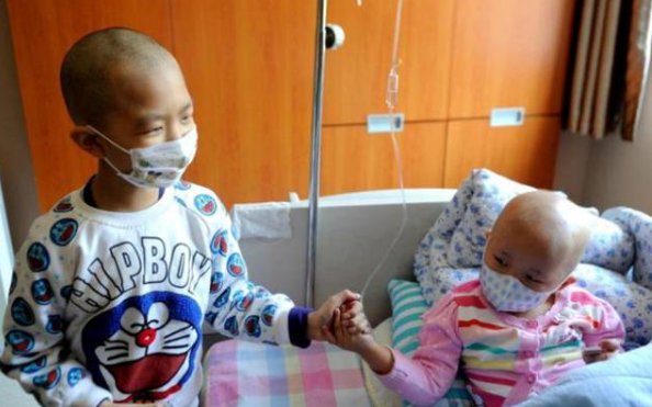 睢县一67岁偏瘫奶奶捡废品救病孙，孩子究竟患上了什么疾病？