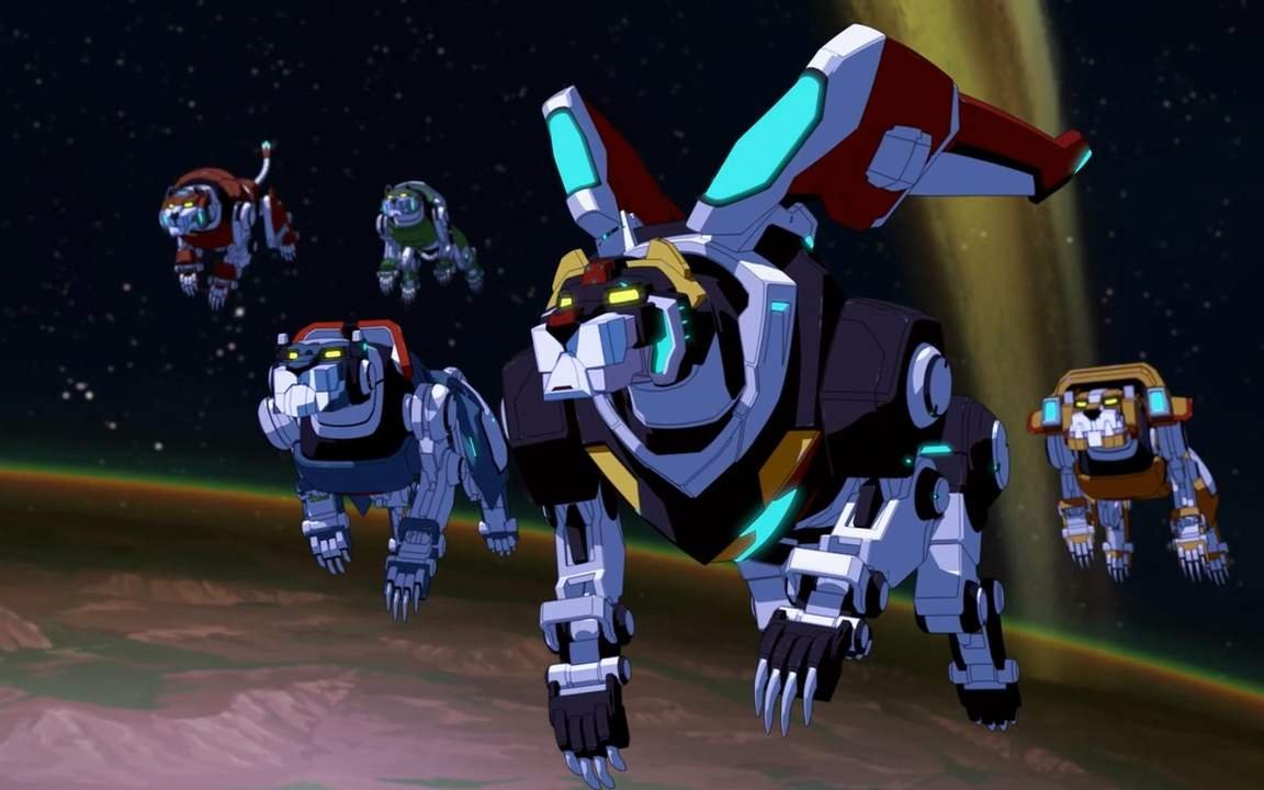 日系动画片里，当人物正在变身时，敌人正在干什么？