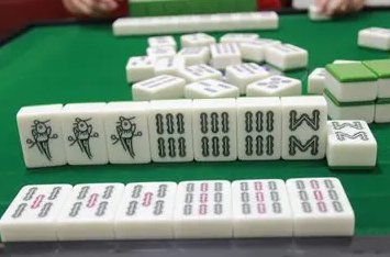 清一色是什么意思？