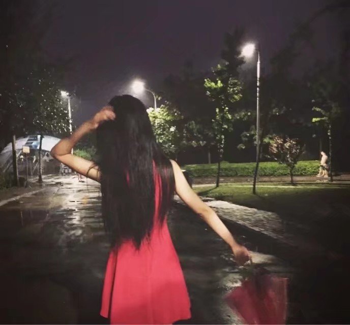 爱上一个不爱我的人怎么办？