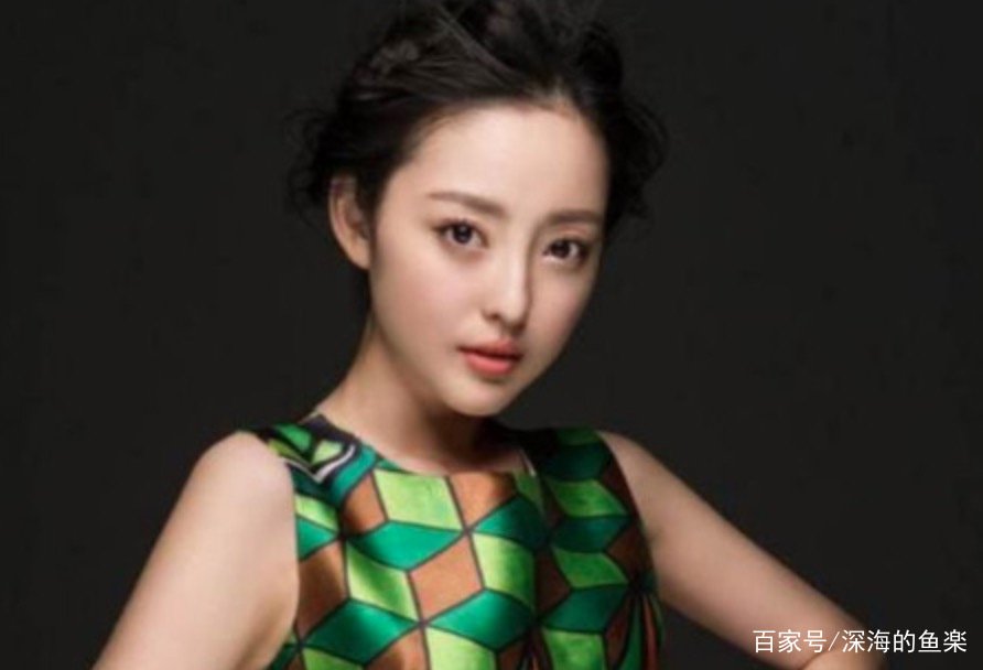 她因参演《丑女无敌》成名，消失三年以为退圈了，实际上是已离世，她是谁？