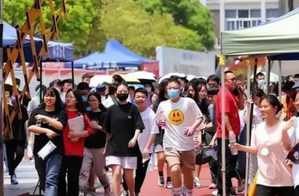 广东高考最高分