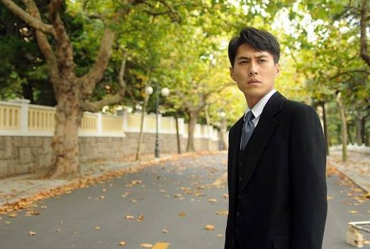 特殊争夺苏冠贤是坏人吗