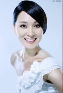 铁血使命中冷月扮演者是谁