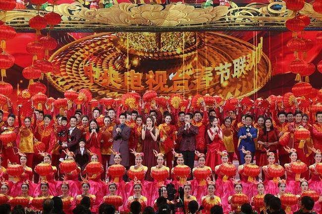 春晚什么时候开始的