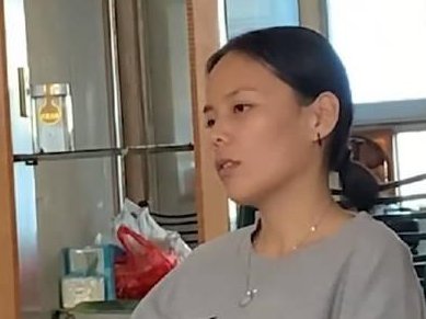 姚策妻子回应曾拉黑养母，她们之间有怎样的纠葛？