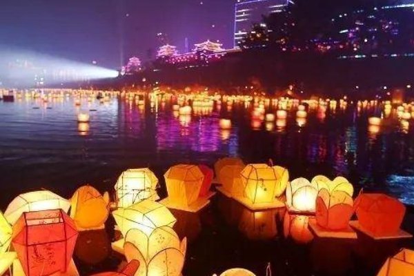 清明节出生的胎儿被称“天胎”，那中元节、寒衣节呢，有什么寓意？