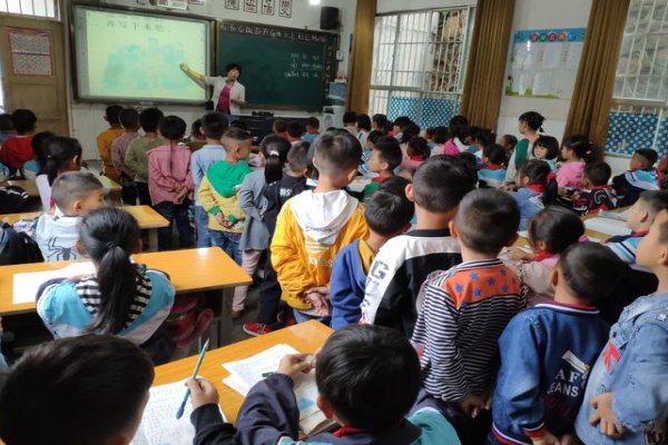 早晨天刚蒙蒙亮的优美句子