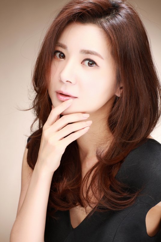 韩女星张瑞希将重返大银幕，出演新片《毒亲》回归，演技如何？