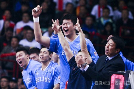 勃拼音怎么读
