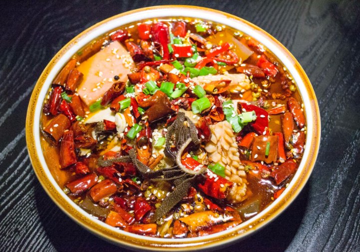 猜一猜：“盐帮菜”是哪个菜系的特色菜？