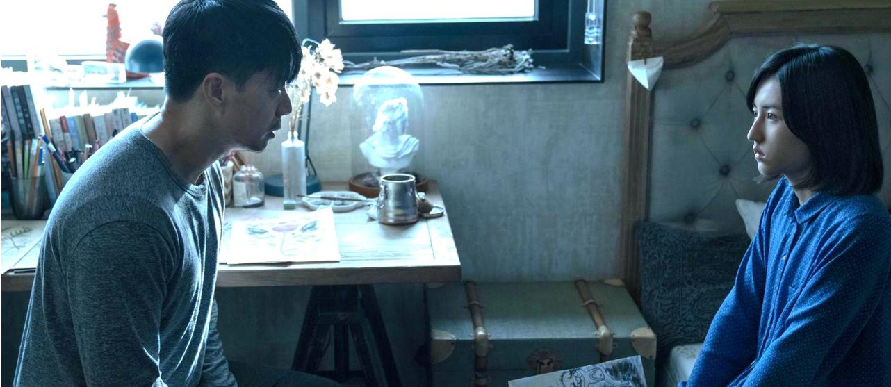 电影《秘密访客》口碑冰火两重天遭受质疑，张子枫票房灵药不灵了吗？