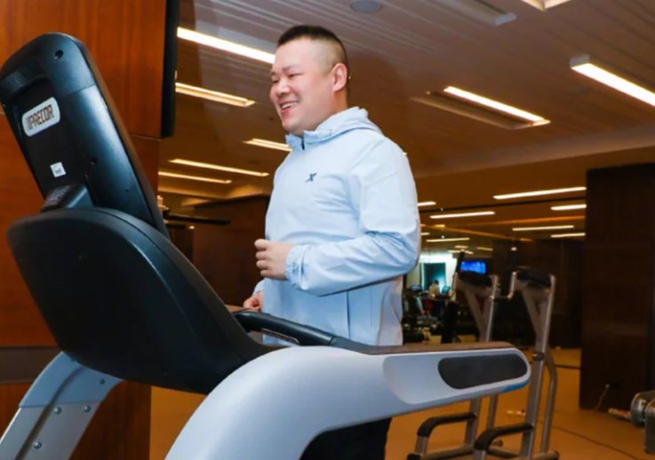 岳云鹏说他第一次不想努力，这是啥情况？