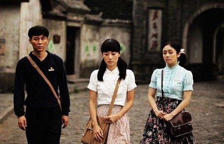 [cp]妻子带女儿看抗战纪录片,没想到发现失踪的丈夫当了将军是什么电视剧