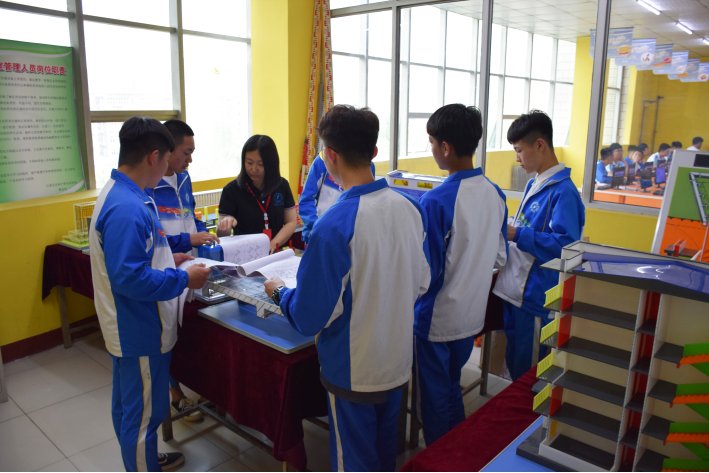 法商中等专业学校怎么样