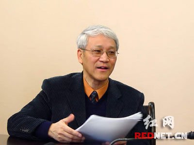 尹泽勇的人物履历