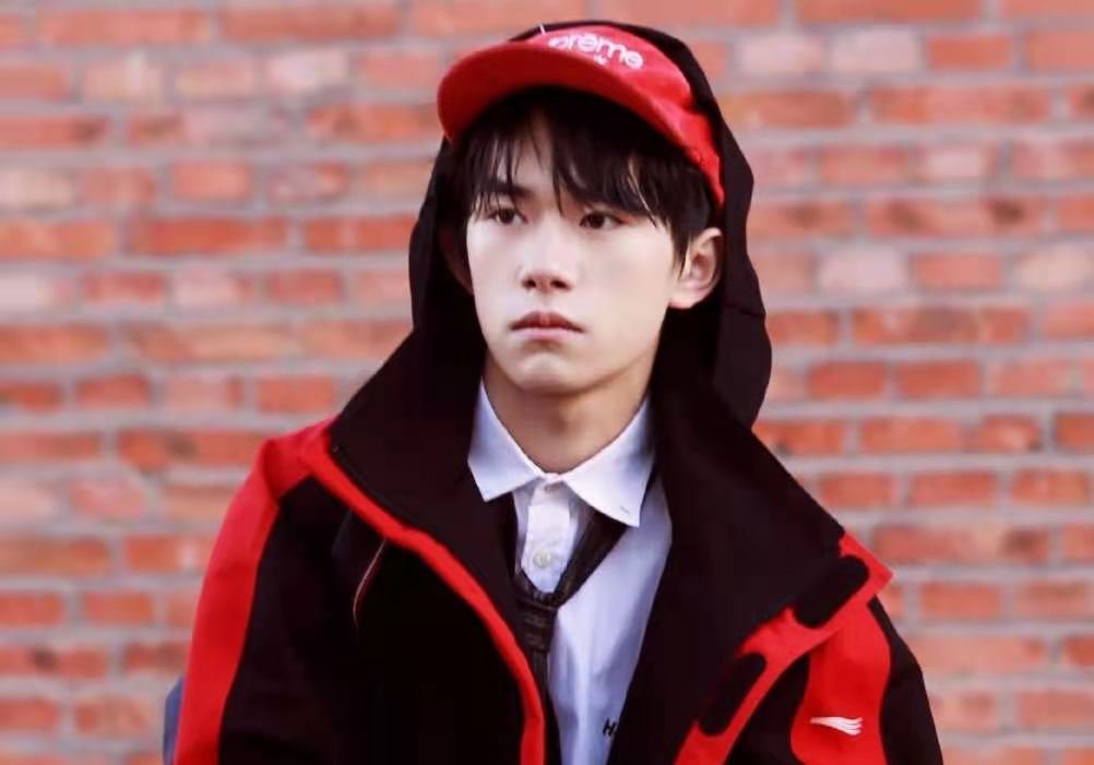 刘涛看到易烊千玺的照片直接喊“我女婿”，这是她对易烊千玺的认可吗？