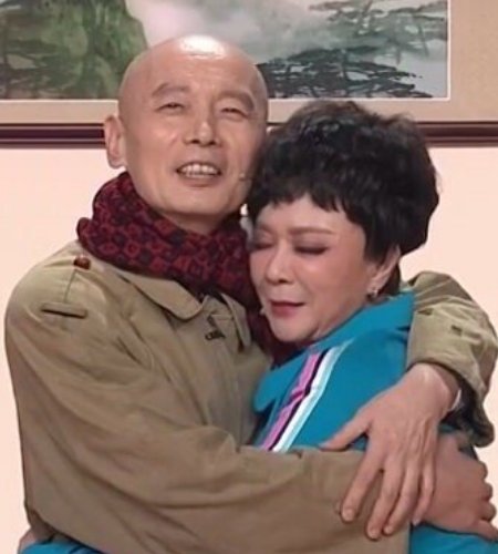 蔡明的老公是谁？