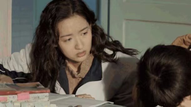 《胆小鬼》黄姝因长得漂亮而屡遭骚扰，甚至丧命，这是美貌惹的祸吗？