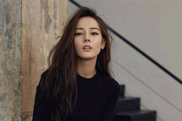 最近都在热传迪丽热巴背后有金主，是真的吗