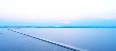 江西“最美水上公路”缘何变成了草原公路？还是当初那么美吗？