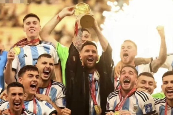 为什么世界杯要唱早安隆回的歌