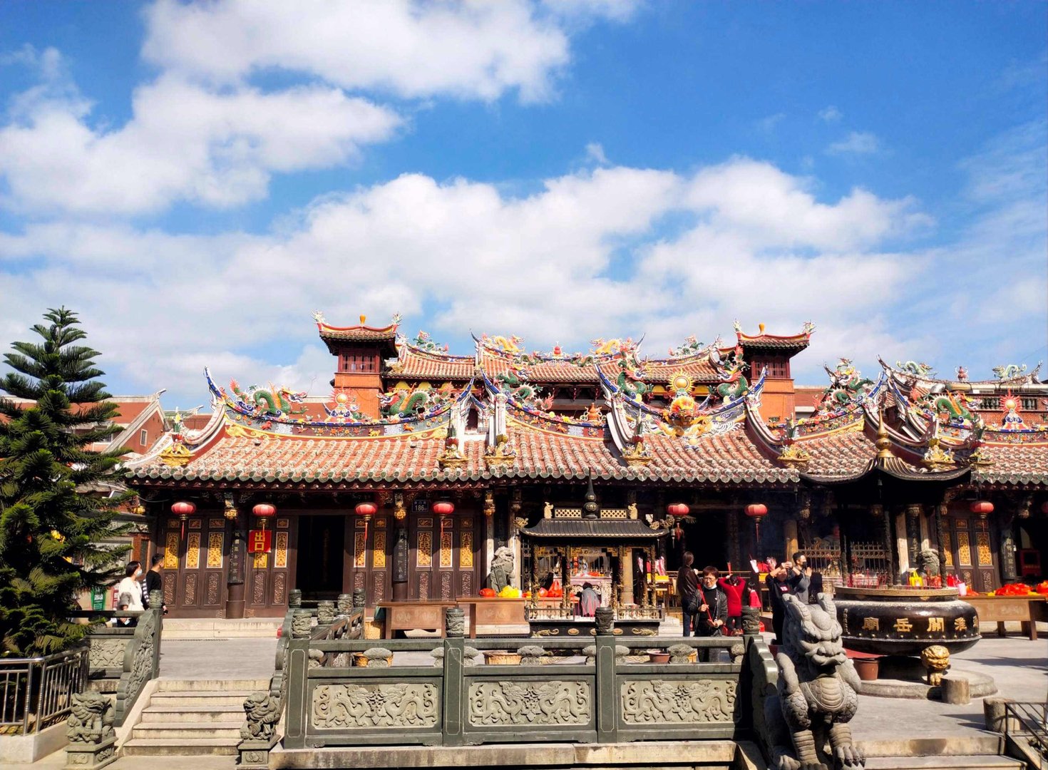 泉州通淮关岳庙发现明代古钟！这古钟距离现在多久了？