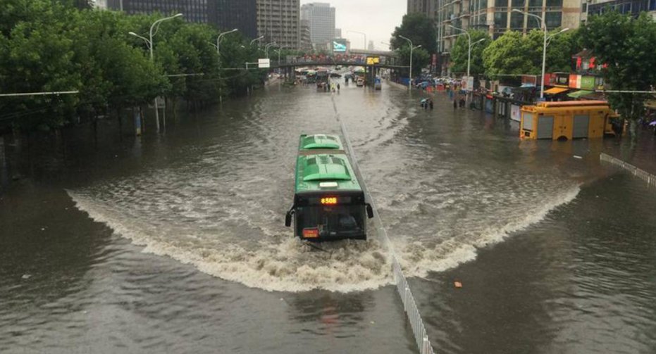 湖北一家五口暴雨中遇难，女主人已怀孕，自然灾害面前我们该如何自保？