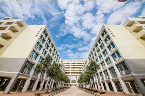 广东科学技术职业学院有几个分校区？