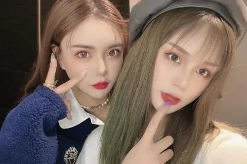 网红韩安冉直播“打气球”，你怎么看待她的行为？