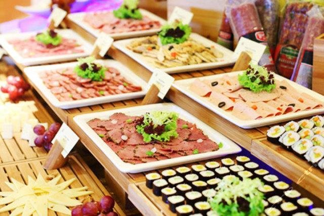 商务部提倡外出就餐不超2小时，你对这项规定怎么看？