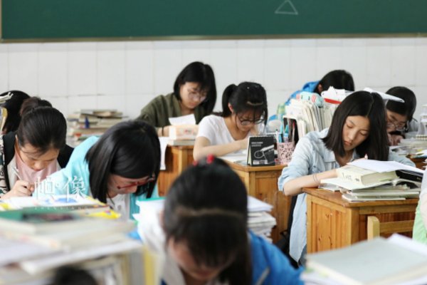 2023江苏高考用全国卷吗？