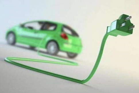 广汽回应1000公里续航质疑，电动车目前还存在哪些缺陷？