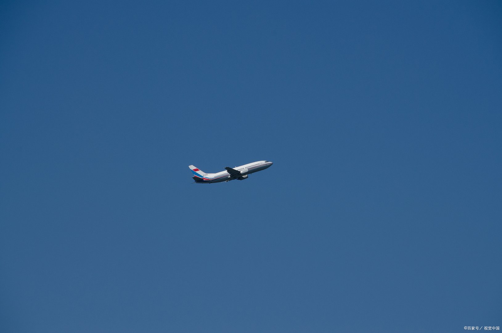 东航事故后一位民航飞行员的自白，为何会引发网友泪目？