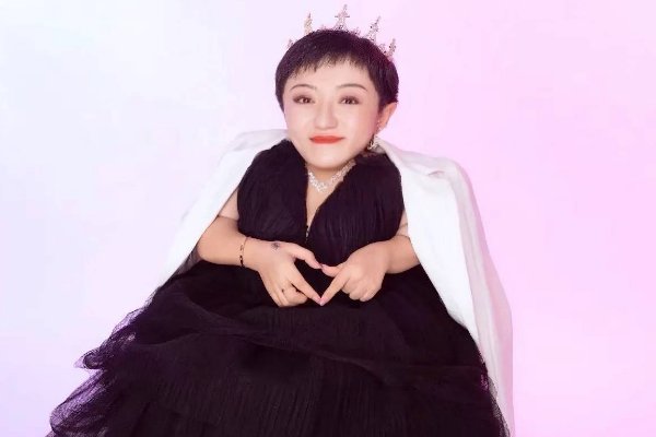 河南女首富李喜梅简介