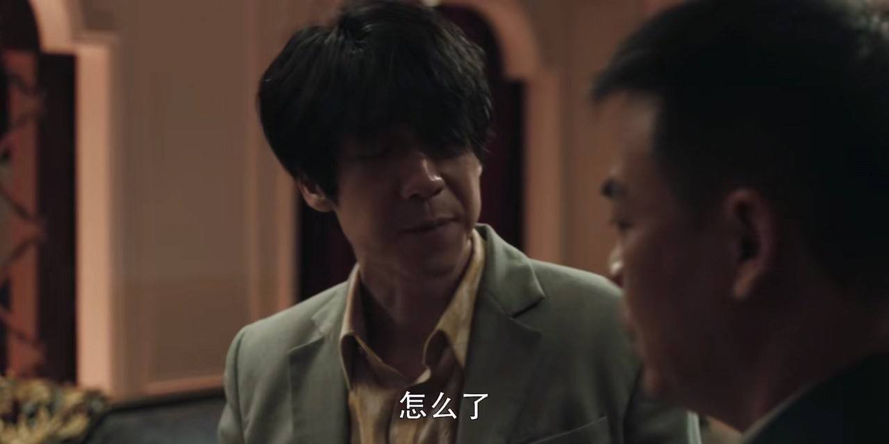 《扫黑风暴》这部热播剧中,徐英子咬桌角是什么意思?