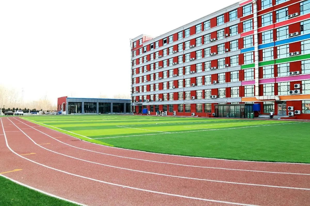 四川理工学院宜宾校区招不招专科？
