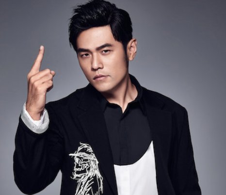 周杰伦发文回应私生子传闻，霸气回怼黑粉，对此你如何看？