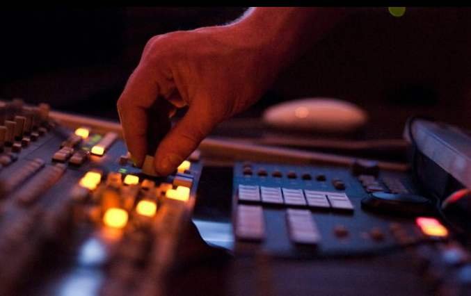 为什么录音比自己真实的声音难听？