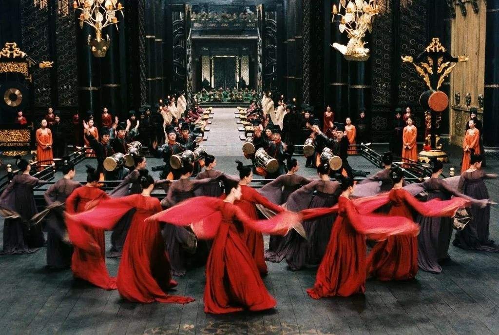 《夜宴》是一部经典宫廷悲剧电影，婉后结局是怎样的？