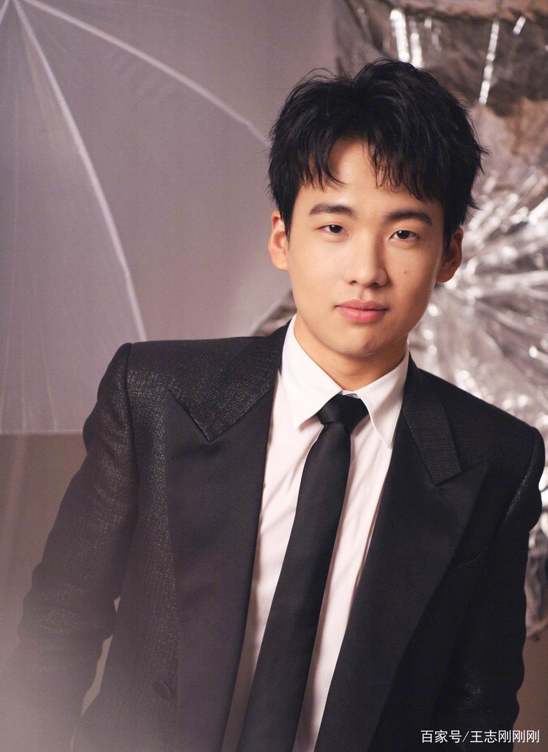 郭麒麟和郭德纲，他们的关系如何？